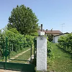 La Petite Maison
